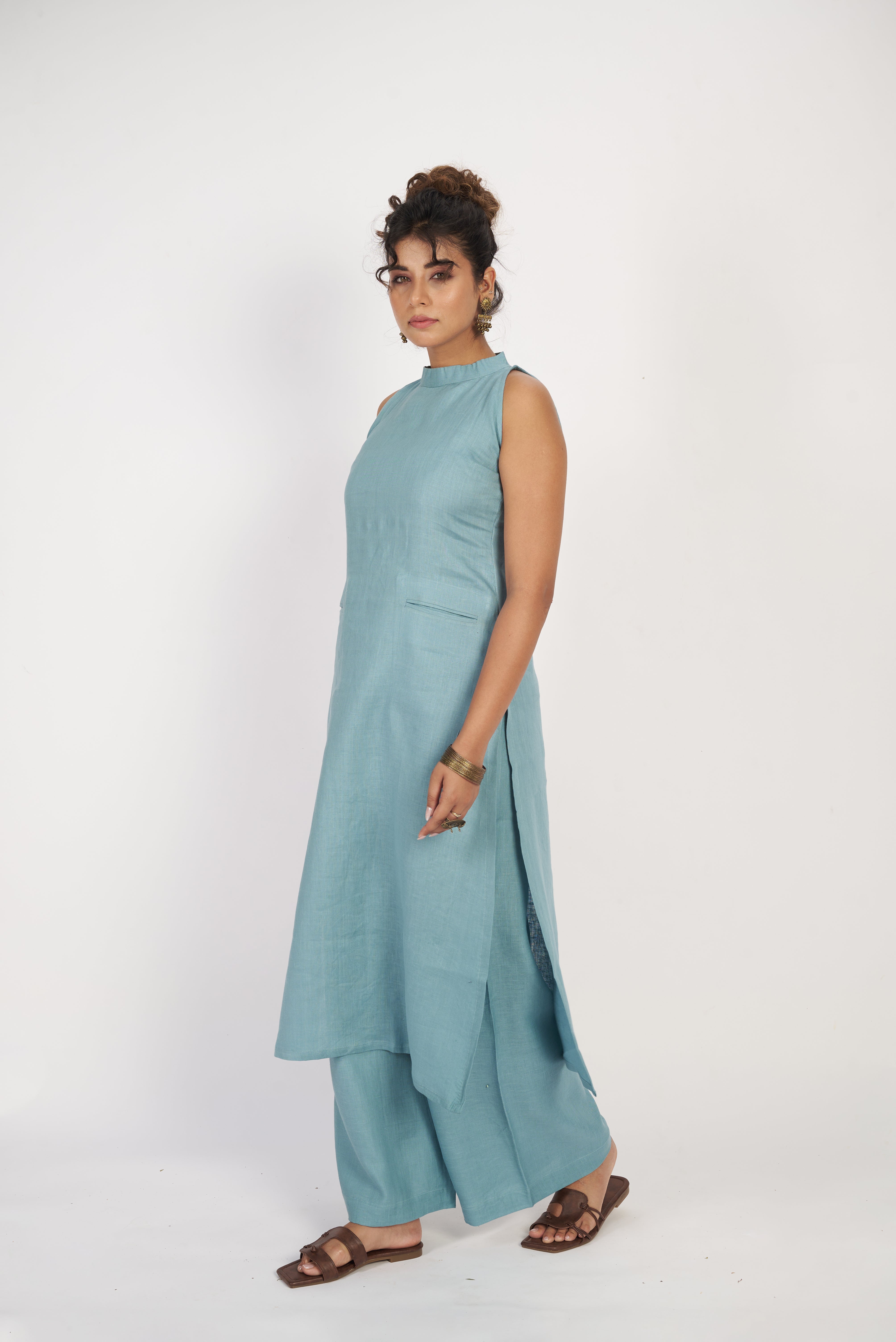 Linen Halter Neck Kurta Set - Green