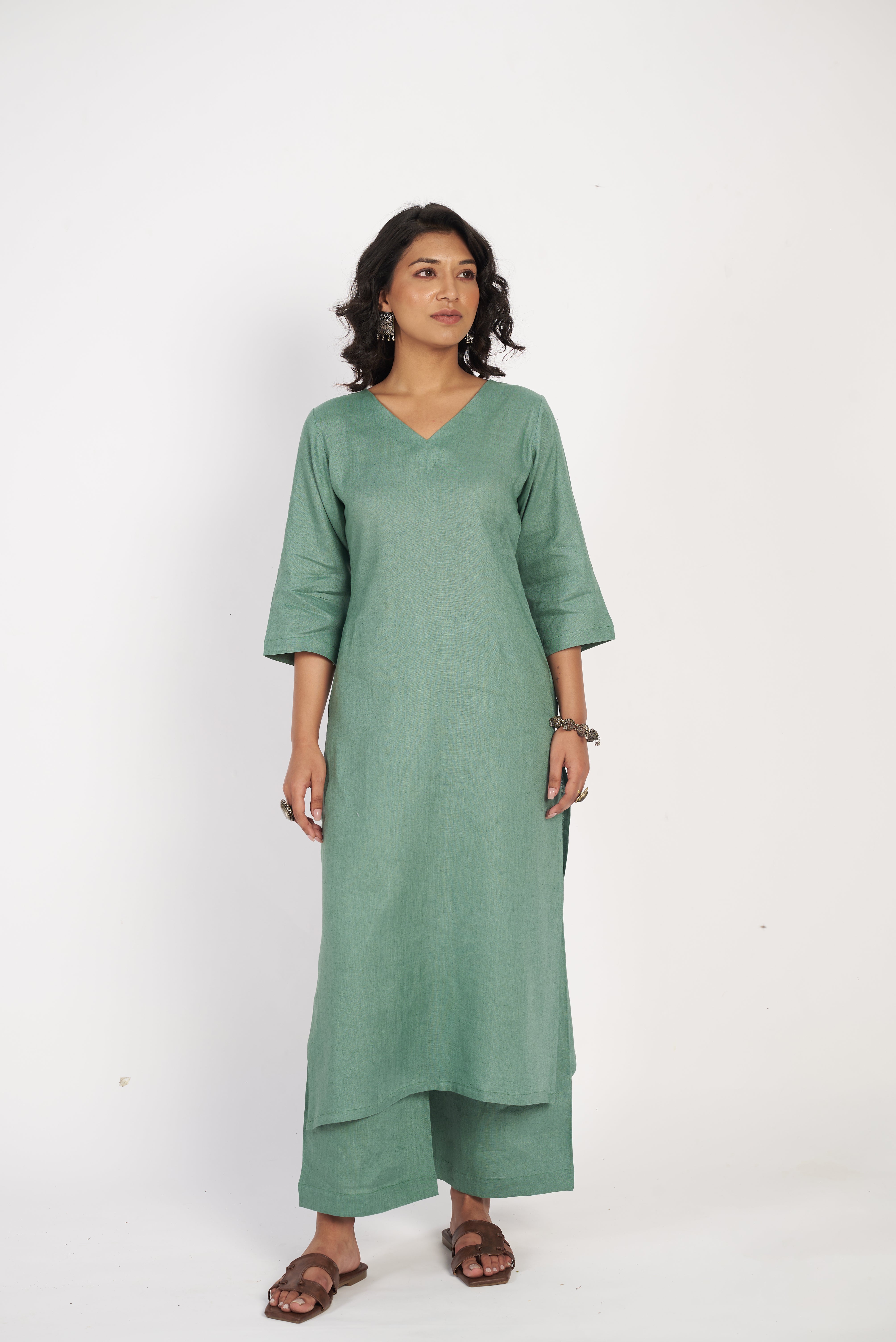 Green Linen V-Neck Kurta Set